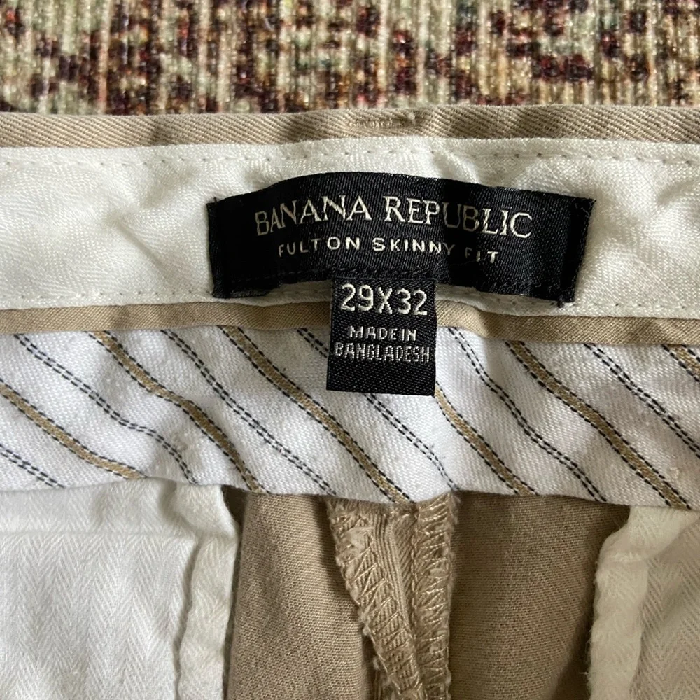 Banana Republic tan chinos, Men’s 29x32